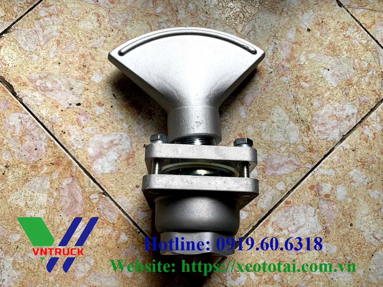 Béc Phun Mỏ Vịt Xe Tưới Nước