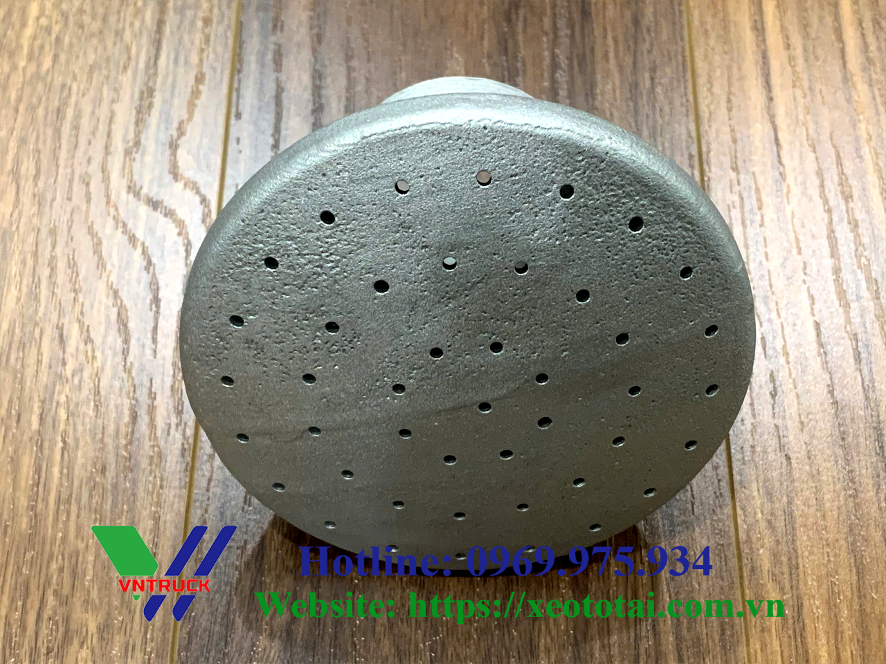 Bép Hoa Sen Xe Bồn Tưới Nước