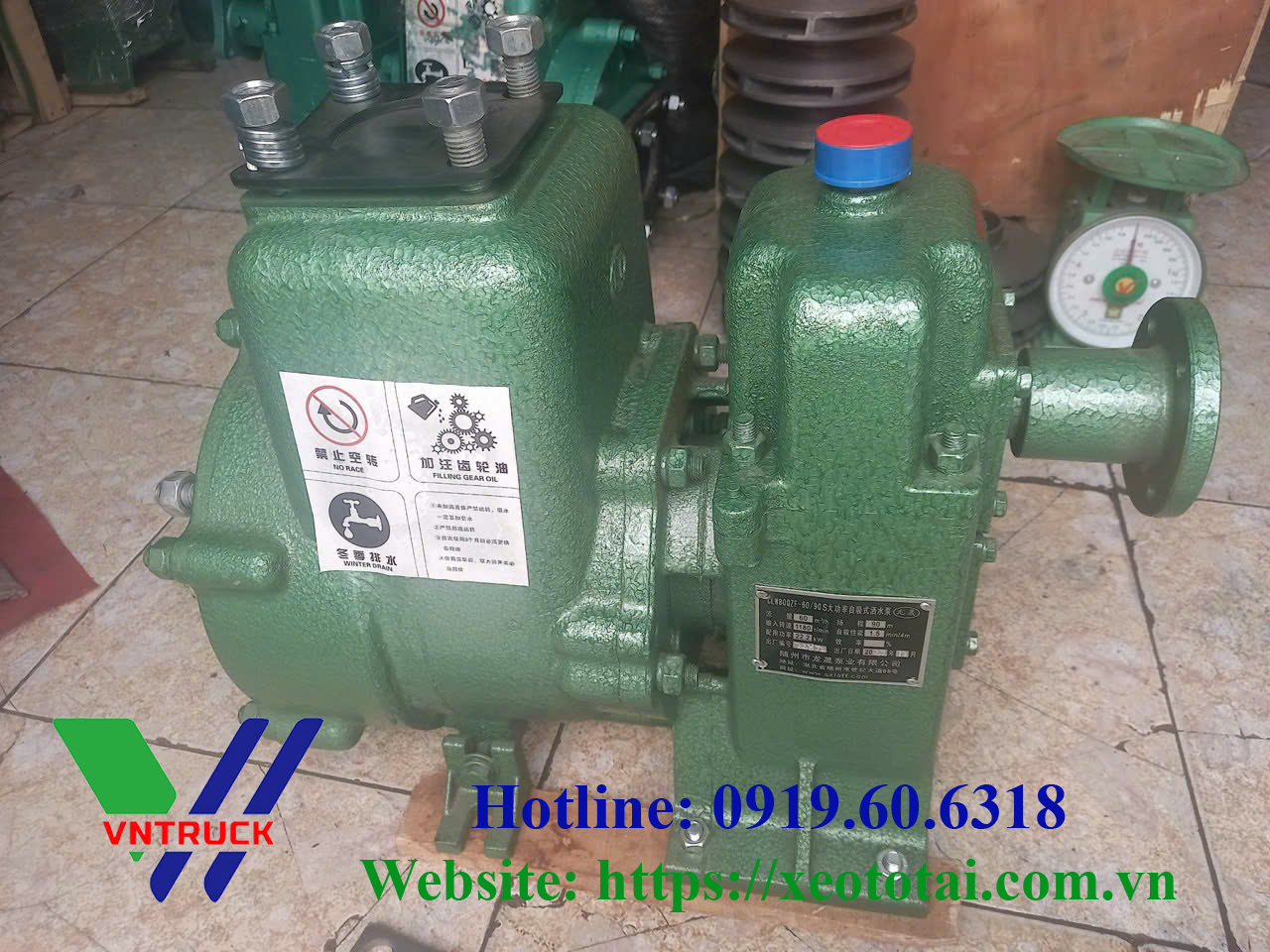 Máy Bơm Nước Xe Tưới Nước
