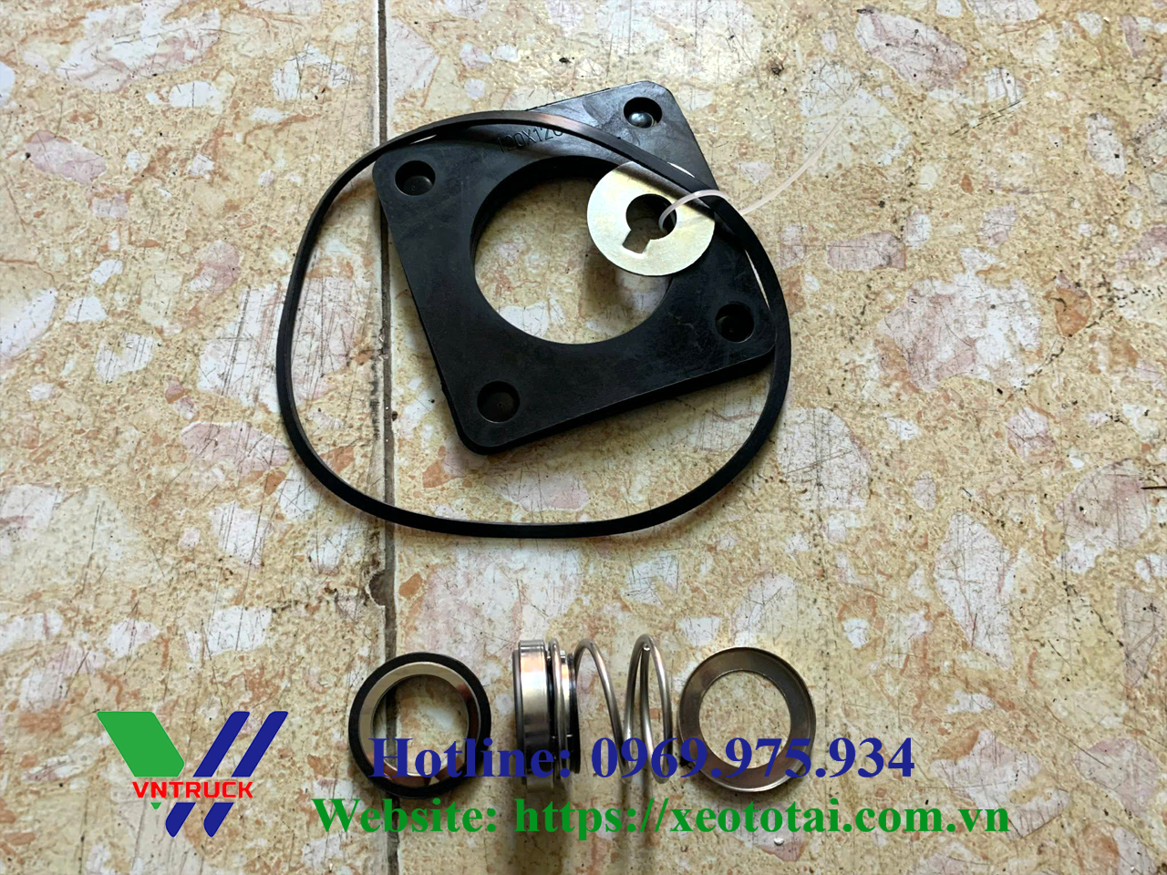 Phớt Bơm Nước 40m3 Xe Tưới Nước