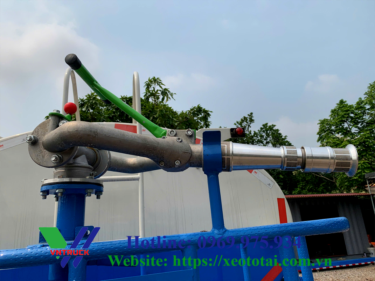 Súng Phun Nước Vòi Rồng Áp Lực Cao Xe Tưới Nước