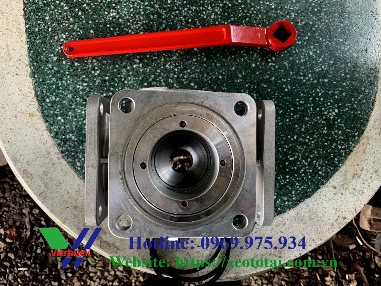 Van 3 chiều DN65 Xe Tưới Nước