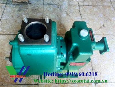 Máy Bơm Nước Xe Tưới  Nước 9 Khối